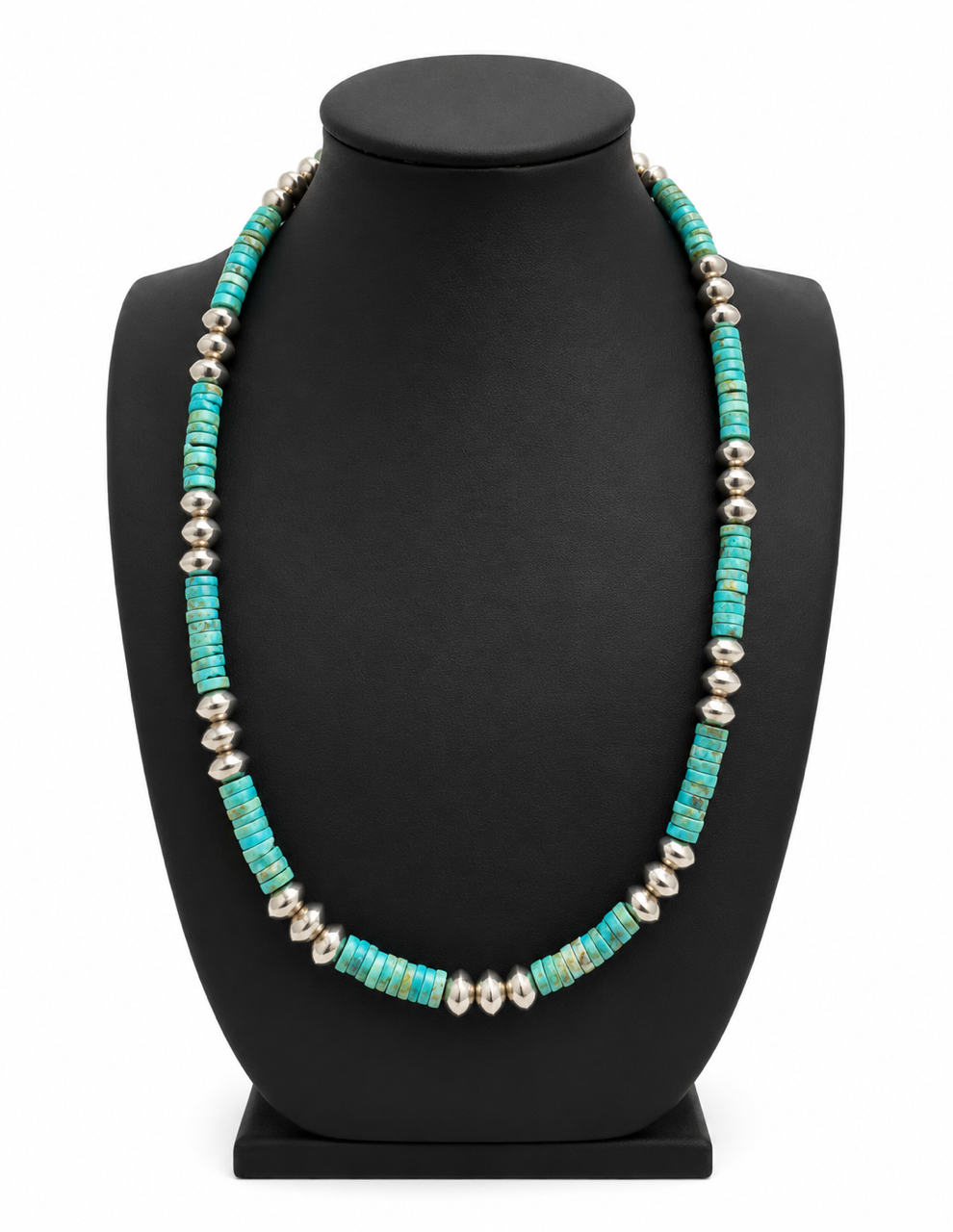 Navajo Handcrafted Turquoise Chip & 8mm Navajo Pearl Necklace (19.5")